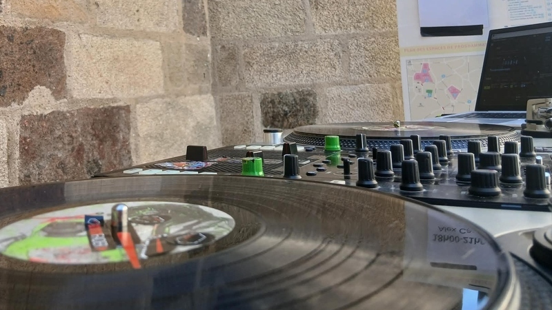 Rencontre avec un DJ autodidacte